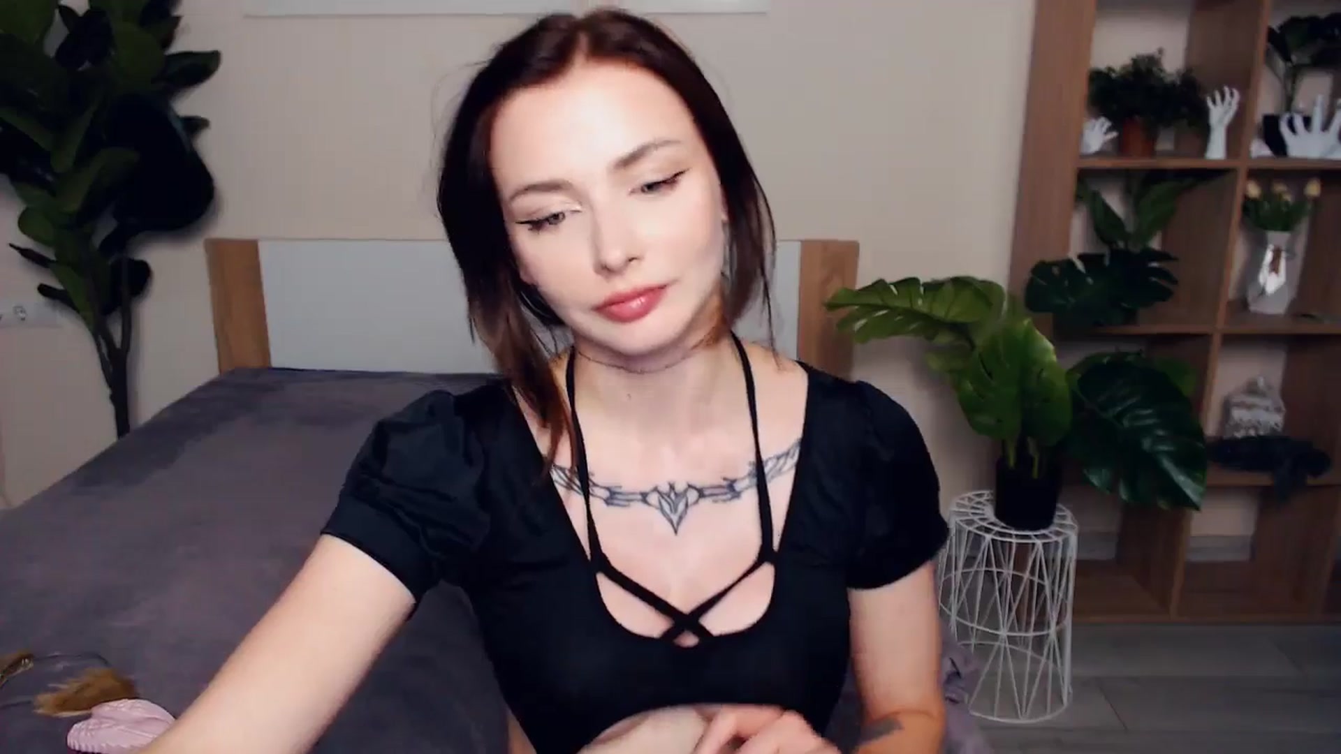 Gallery image thumbnail from Hanagasumi's myfreecams stream on, 07/19/2024, 21:26 image 8 of 20