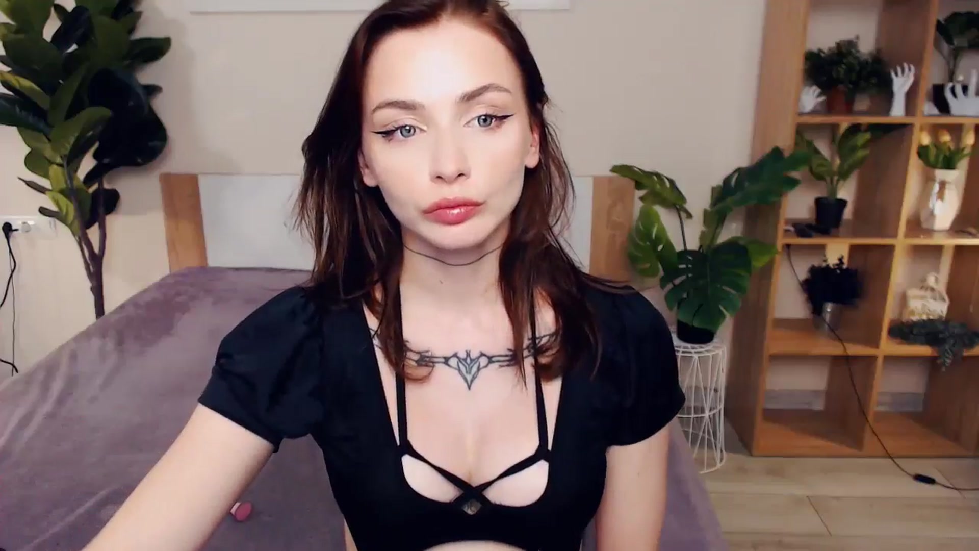 Gallery image thumbnail from Hanagasumi's myfreecams stream on, 07/19/2024, 21:43 image 12 of 20