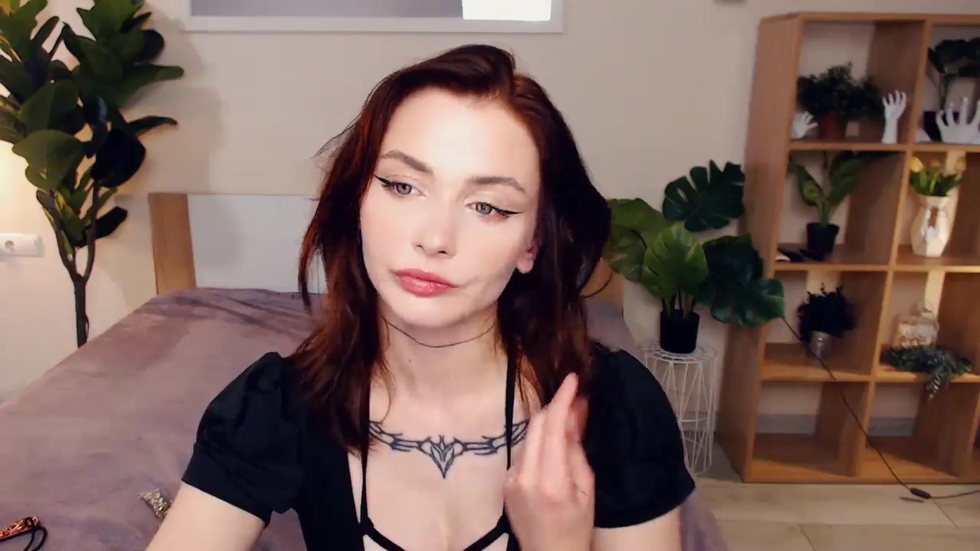 Gallery image thumbnail from Hanagasumi's myfreecams stream on, 08/18/2024, 23:12 image 19 of 20