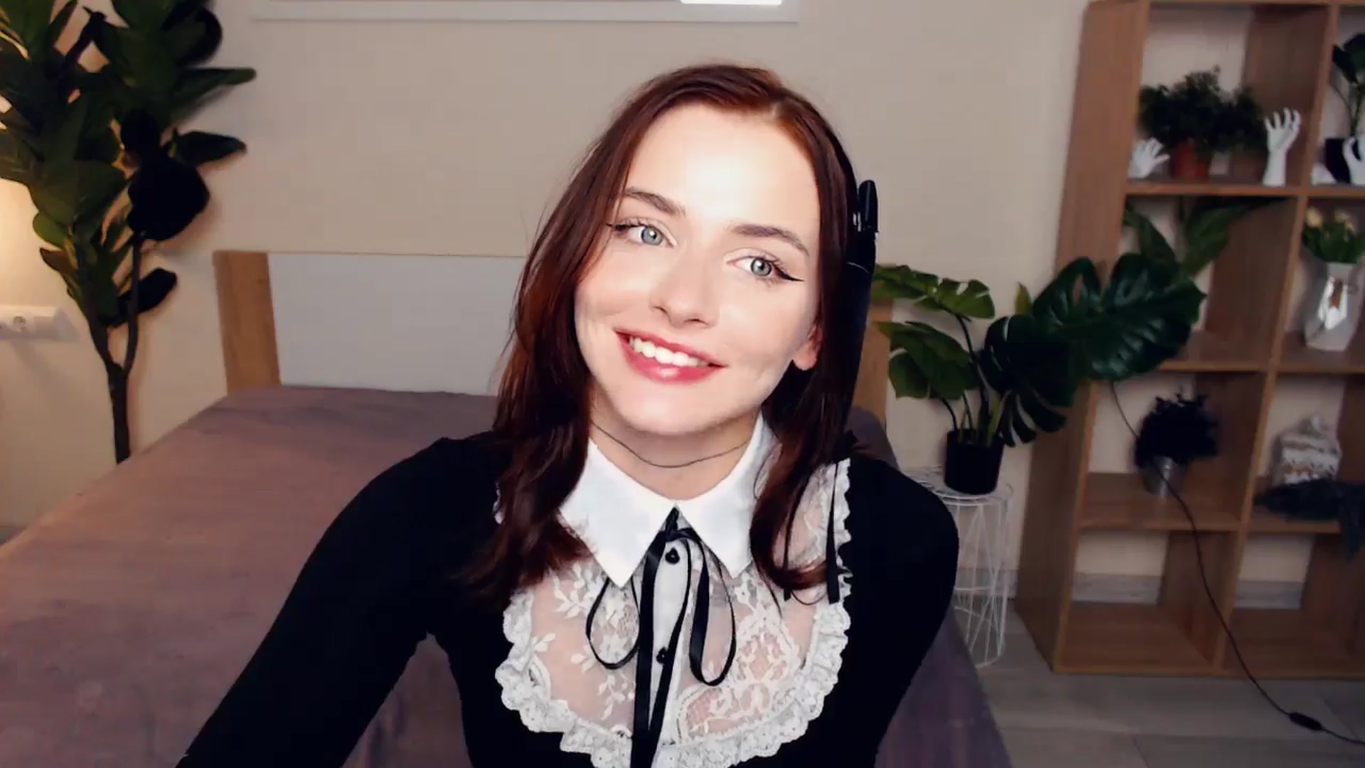 Gallery image thumbnail from Hanagasumi's myfreecams stream on, 09/01/2024, 23:18 image 18 of 20
