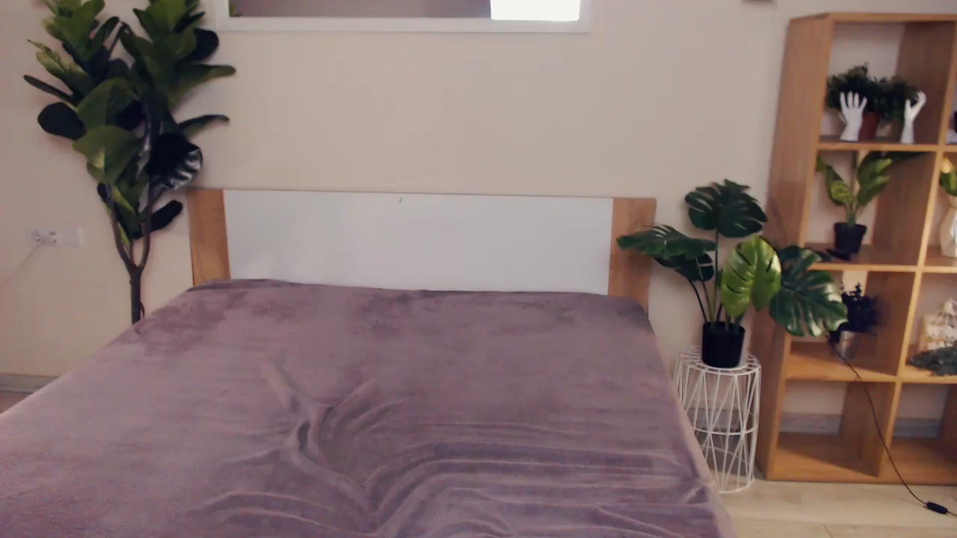 Gallery image thumbnail from Hanagasumi's myfreecams stream on, 09/27/2024, 21:36 image 17 of 20