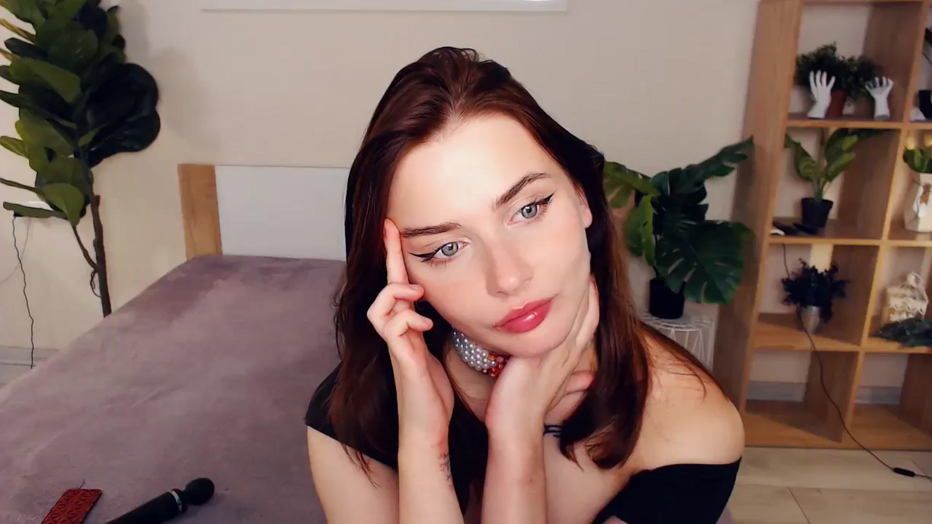 Gallery image thumbnail from Hanagasumi's myfreecams stream on, 10/13/2024, 24:36 image 3 of 20
