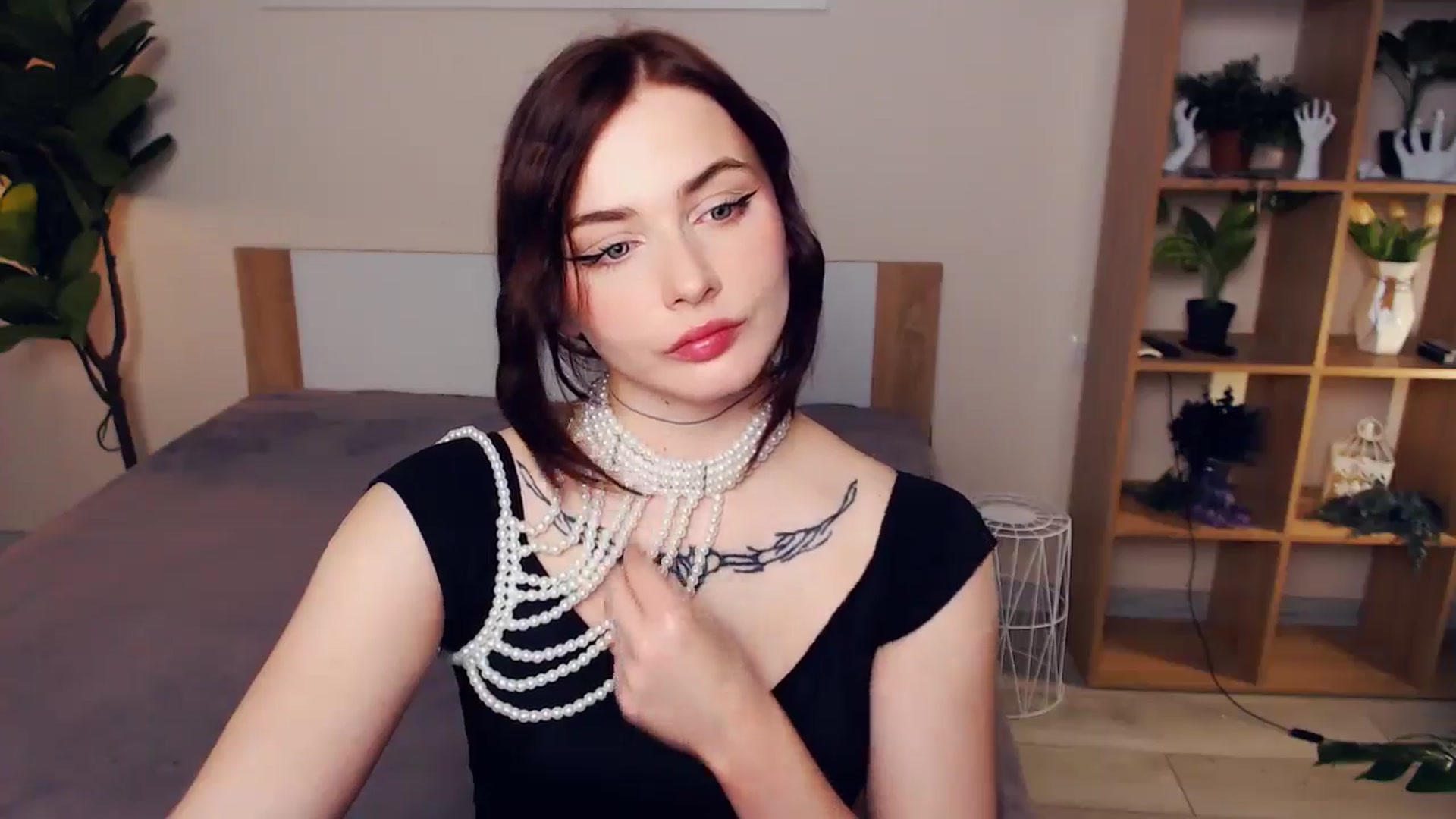 Gallery image thumbnail from Hanagasumi's myfreecams stream on, 11/08/2024, 21:24 image 3 of 20
