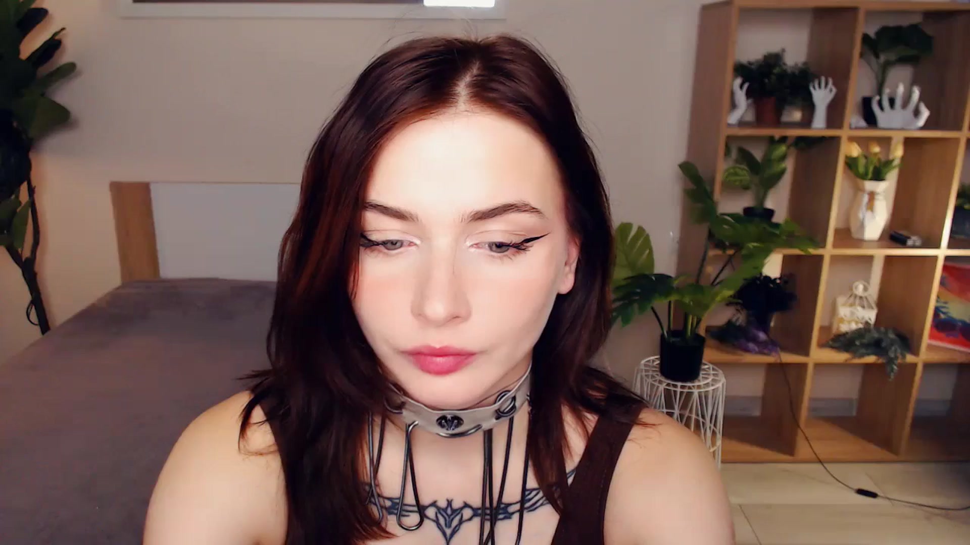 Gallery image thumbnail from Hanagasumi's myfreecams stream on, 11/10/2024, 21:29 image 9 of 20