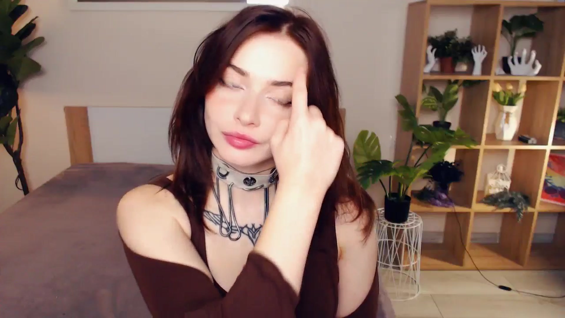 Gallery image thumbnail from Hanagasumi's myfreecams stream on, 11/10/2024, 21:29 image 12 of 20