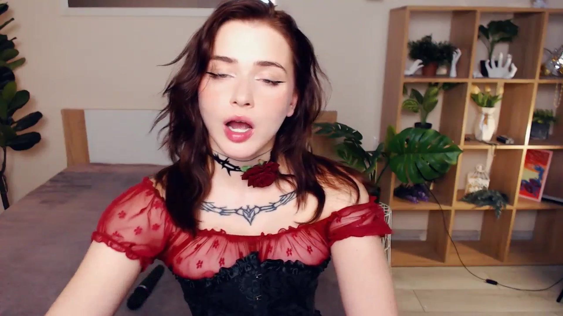 Gallery image thumbnail from Hanagasumi's myfreecams stream on, 11/17/2024, 02:49 image 7 of 20