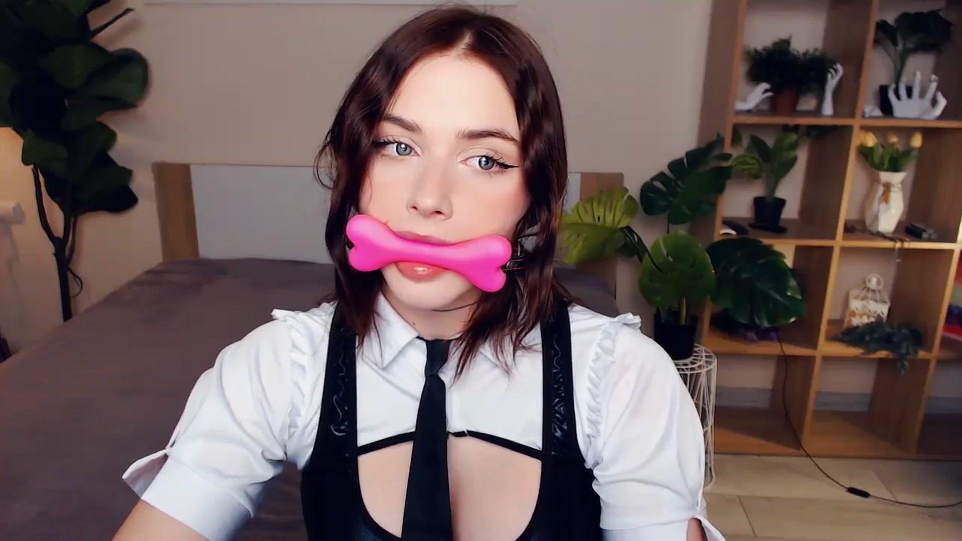 Gallery image thumbnail from Hanagasumi's myfreecams stream on, 11/22/2024, 22:18 image 2 of 20