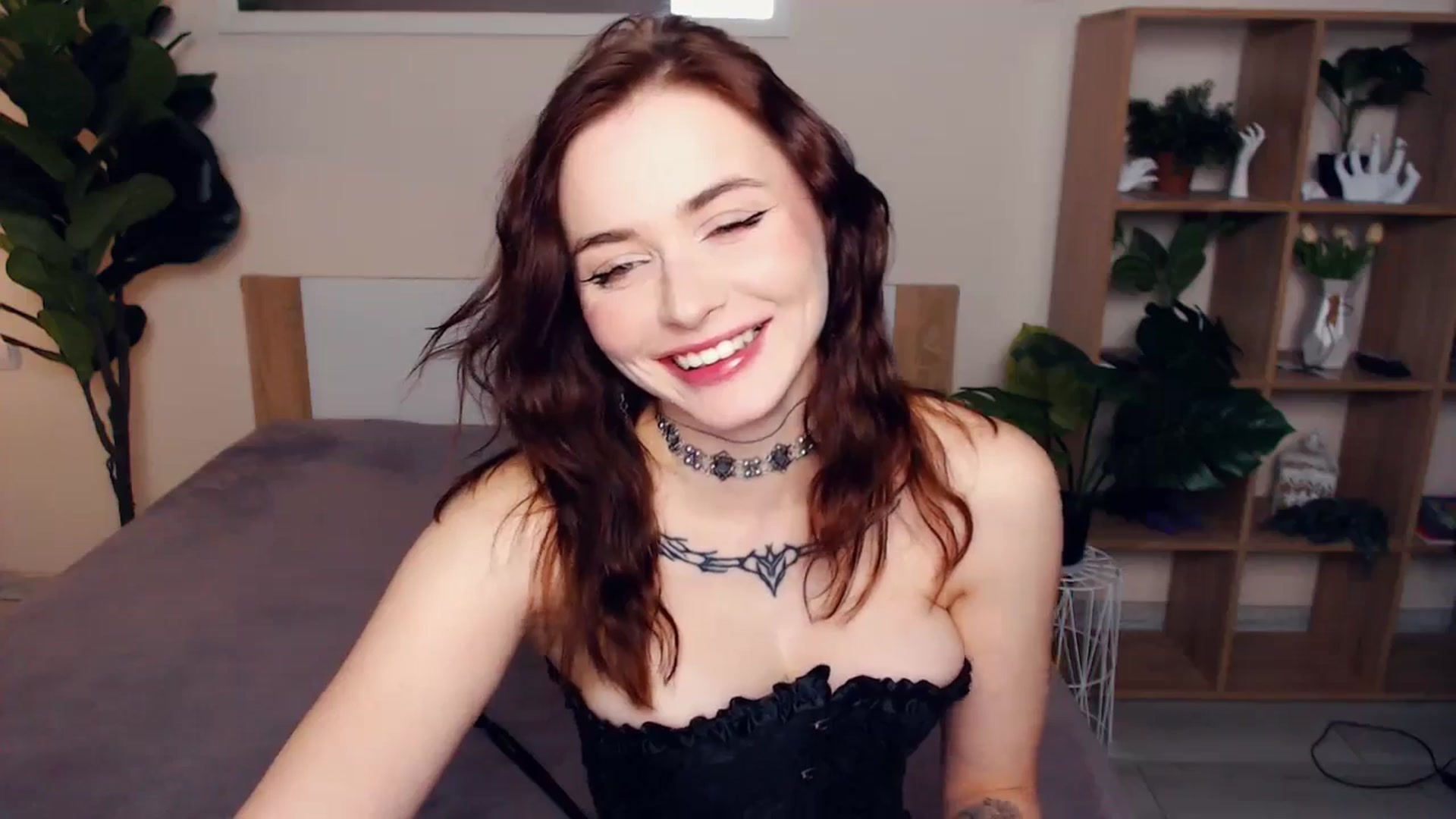 Gallery image thumbnail from Hanagasumi's myfreecams stream on, 12/13/2024, 22:36 image 11 of 20