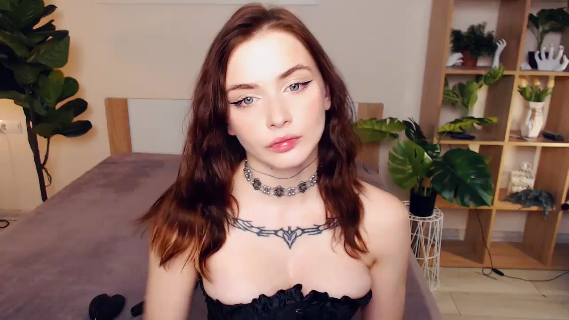 Gallery image thumbnail from Hanagasumi's myfreecams stream on, 12/22/2024, 24:31 image 1 of 20