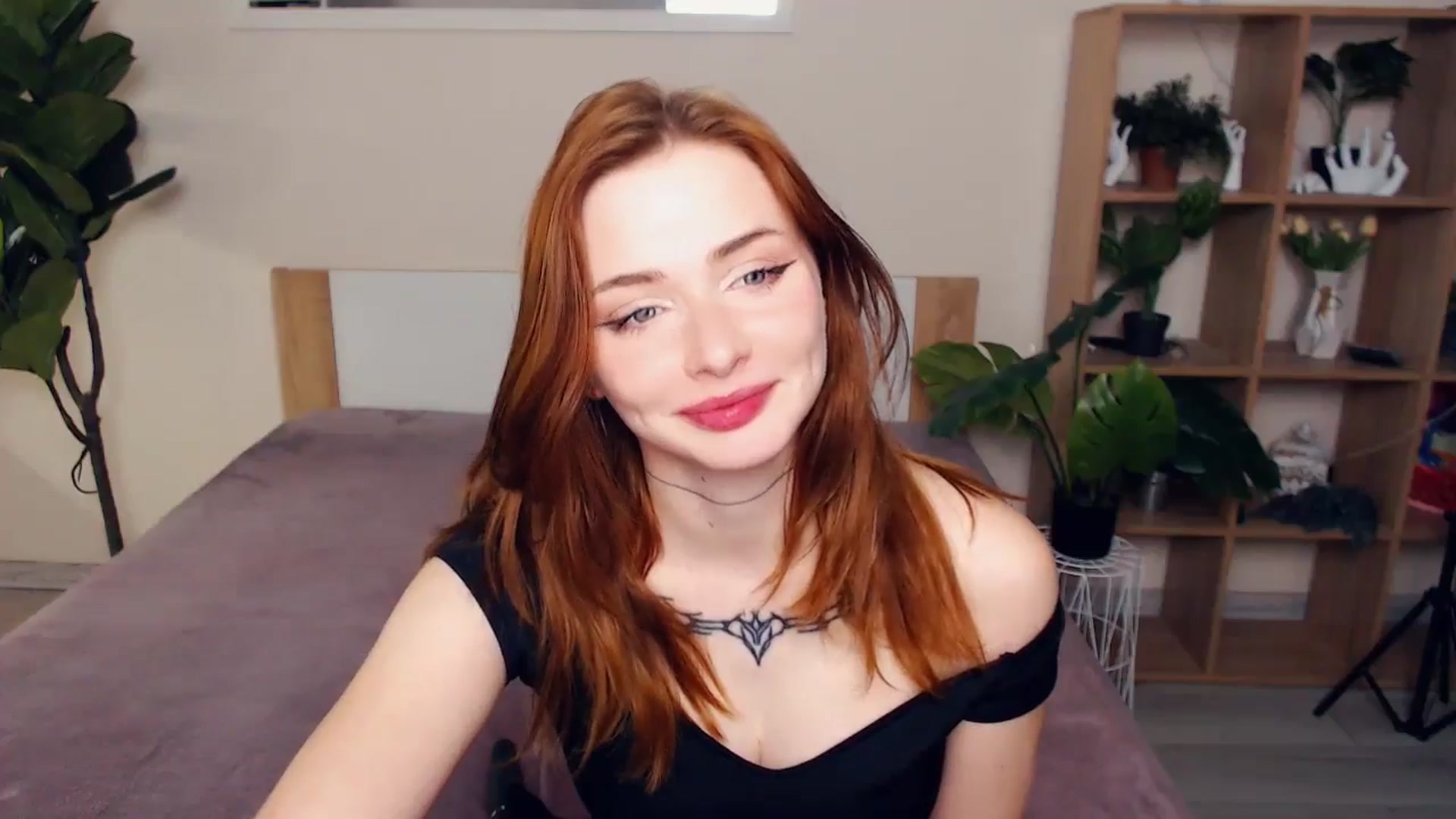 Gallery image thumbnail from Hanagasumi's myfreecams stream on, 04/13/2025, 01:35 image 17 of 20