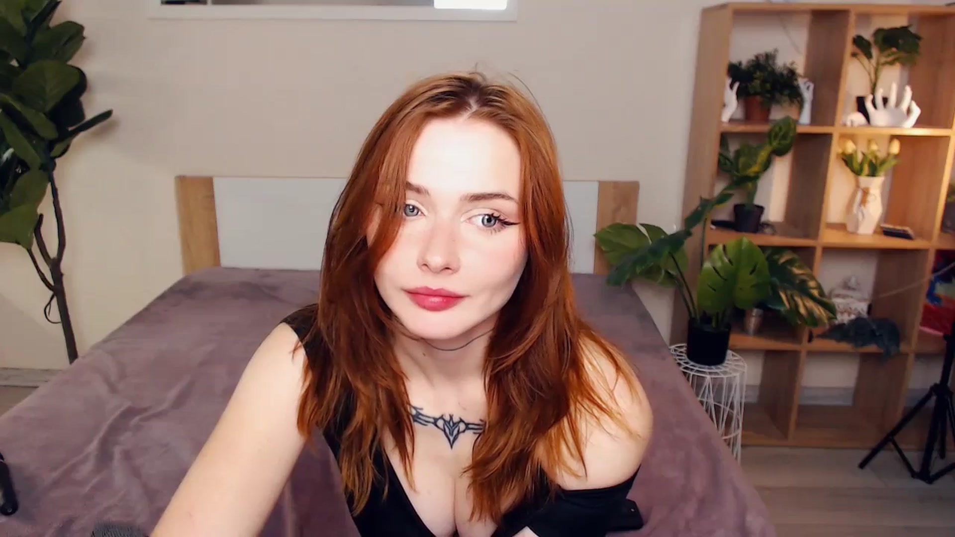 Gallery image thumbnail from Hanagasumi's myfreecams stream on, 04/13/2025, 02:53 image 13 of 20