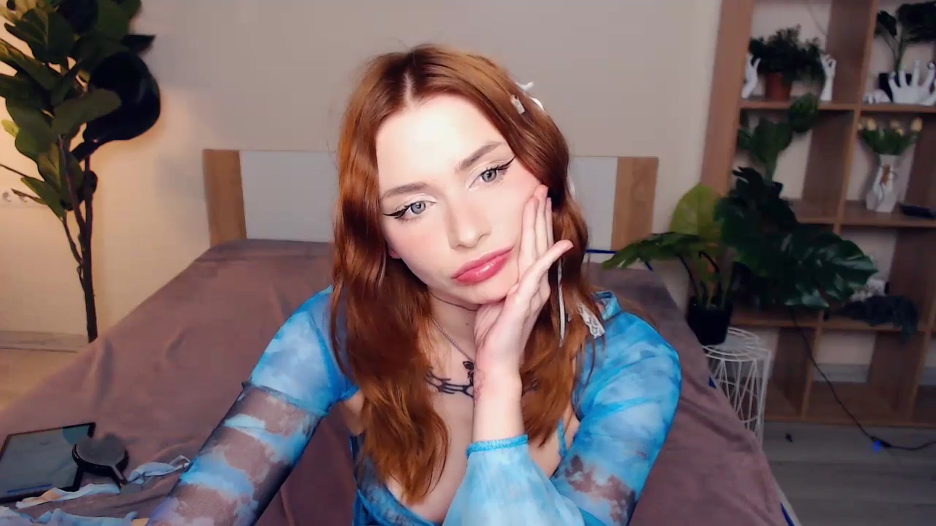 Gallery image thumbnail from Hanagasumi's myfreecams stream on, 04/26/2025, 24:27 image 14 of 20