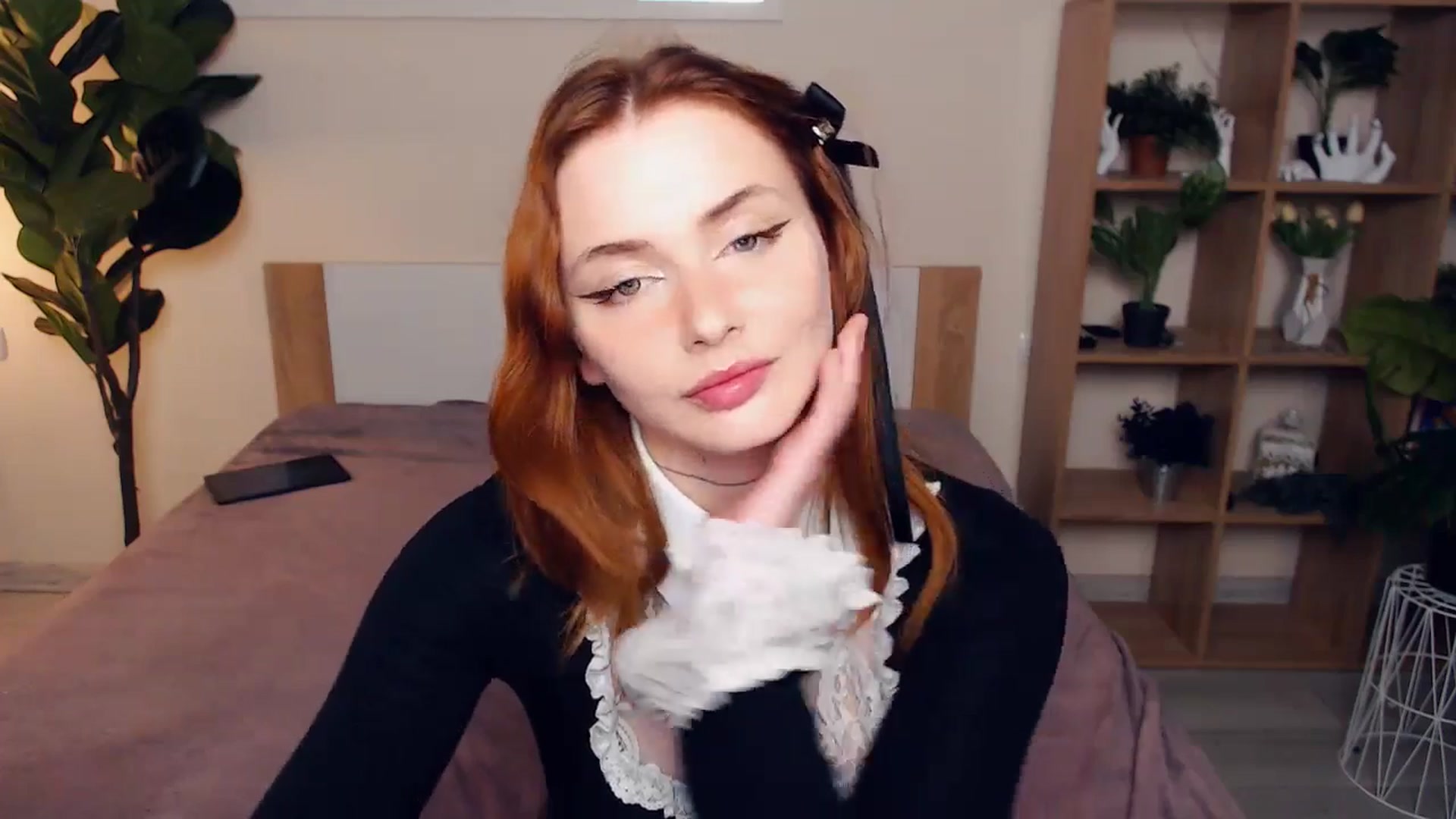 Gallery image thumbnail from Hanagasumi's myfreecams stream on, 05/05/2025, 24:40 image 17 of 20