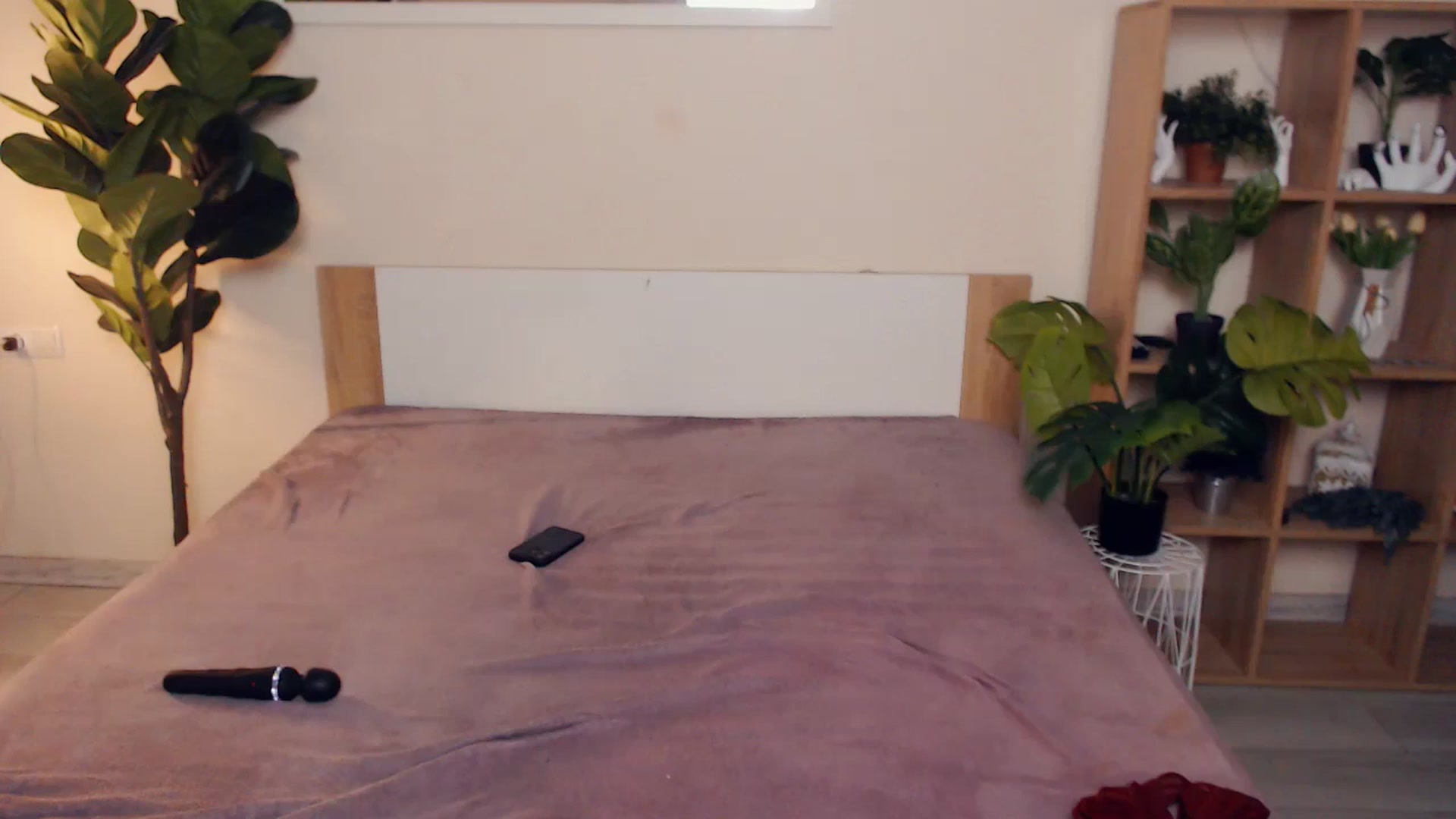 Gallery image thumbnail from Hanagasumi's myfreecams stream on, 05/11/2025, 24:06 image 10 of 20