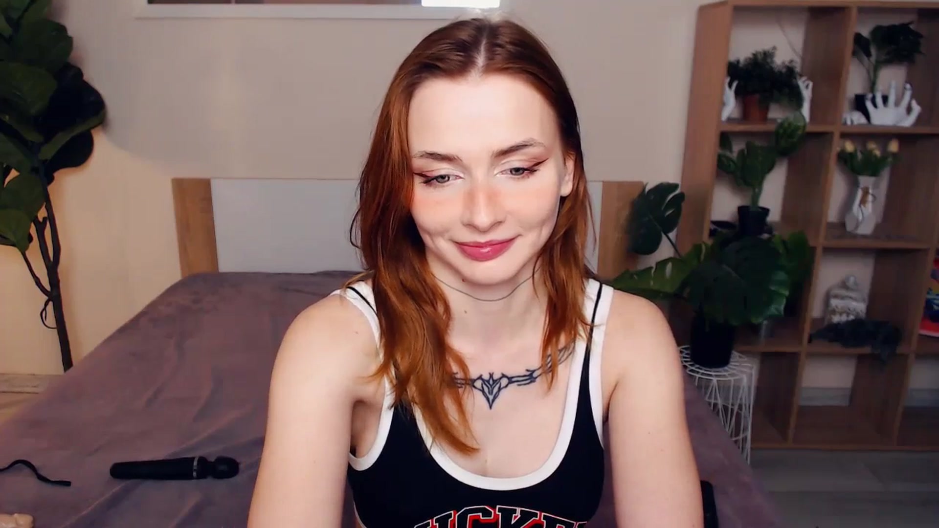 Gallery image thumbnail from Hanagasumi's myfreecams stream on, 05/18/2025, 24:45 image 19 of 20