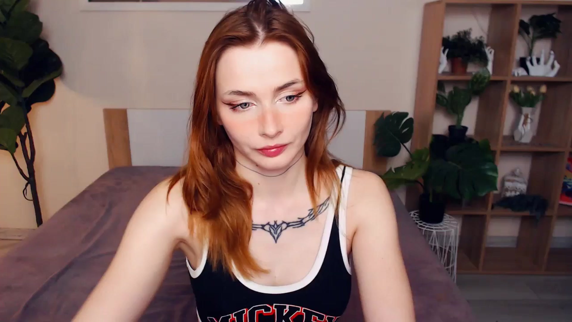 Gallery image thumbnail from Hanagasumi's myfreecams stream on, 05/18/2025, 24:45 image 1 of 20