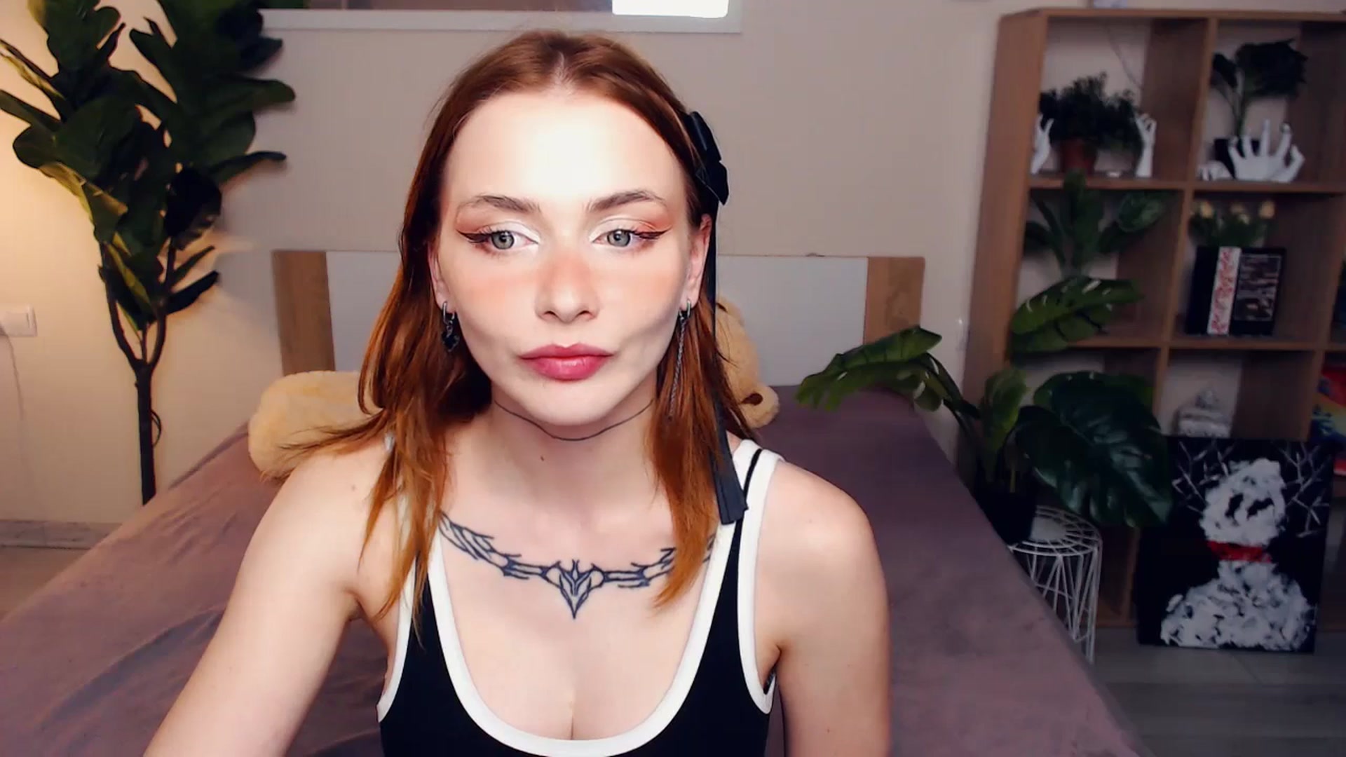 Gallery image thumbnail from Hanagasumi's myfreecams stream on, 05/24/2025, 23:05 image 18 of 20