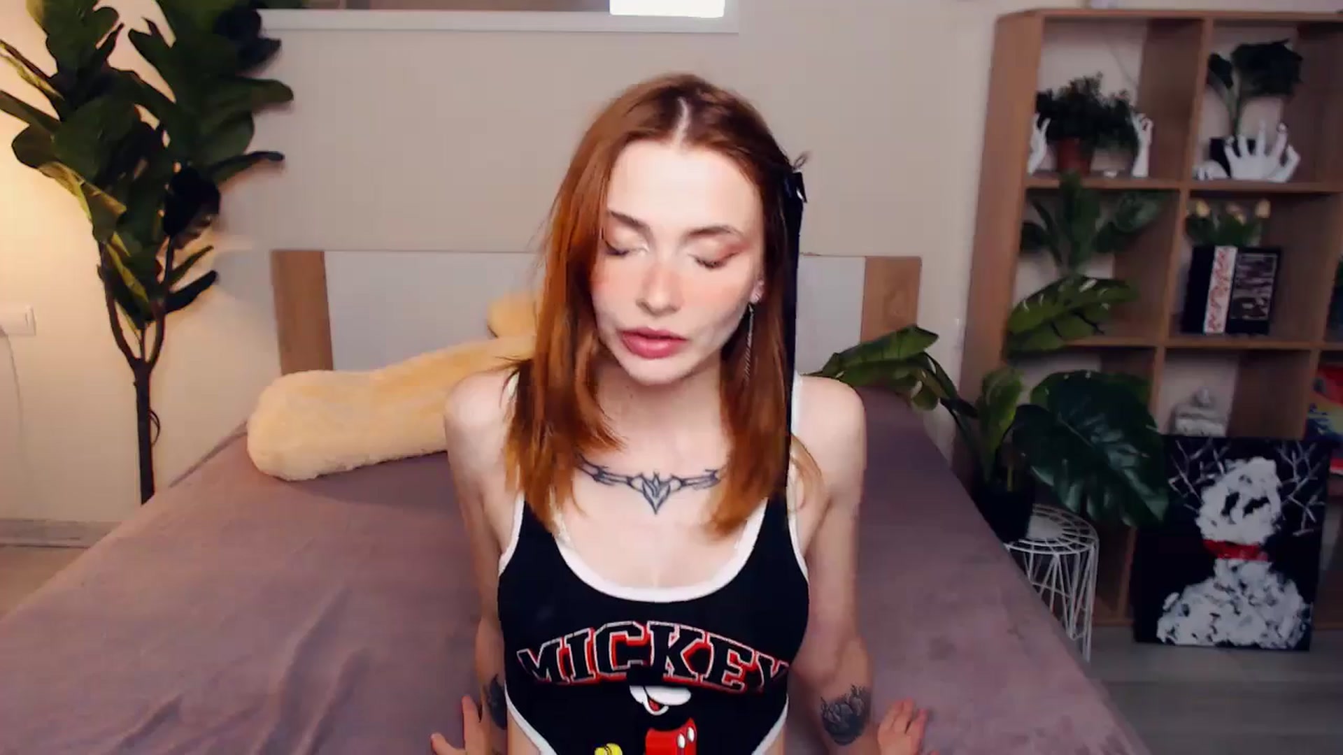 Gallery image thumbnail from Hanagasumi's myfreecams stream on, 05/25/2025, 24:15 image 14 of 20