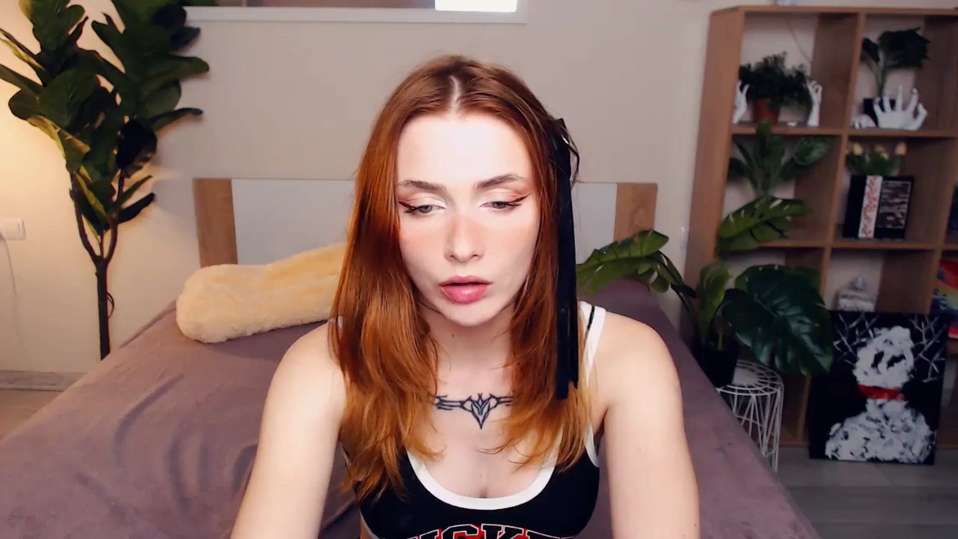 Gallery image thumbnail from Hanagasumi's myfreecams stream on, 05/25/2025, 24:15 image 19 of 20