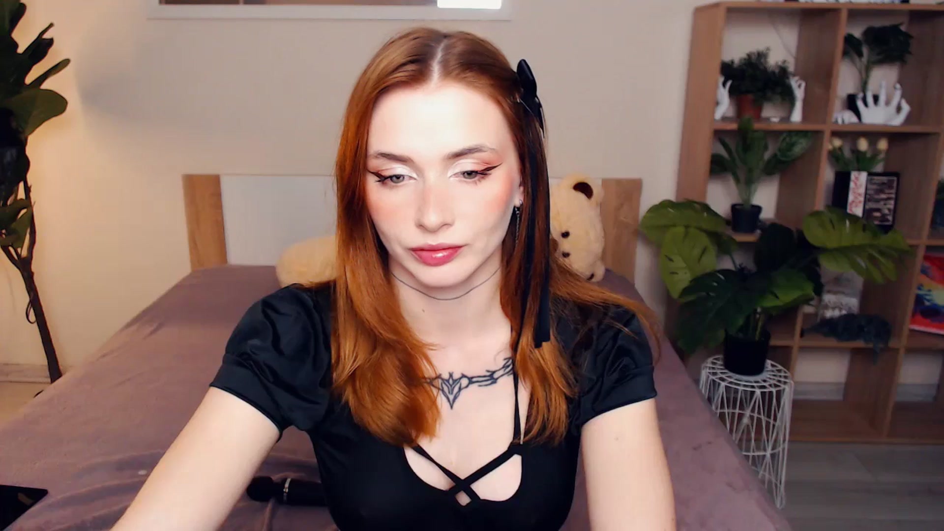 Gallery image thumbnail from Hanagasumi's myfreecams stream on, 05/31/2025, 24:34 image 4 of 20