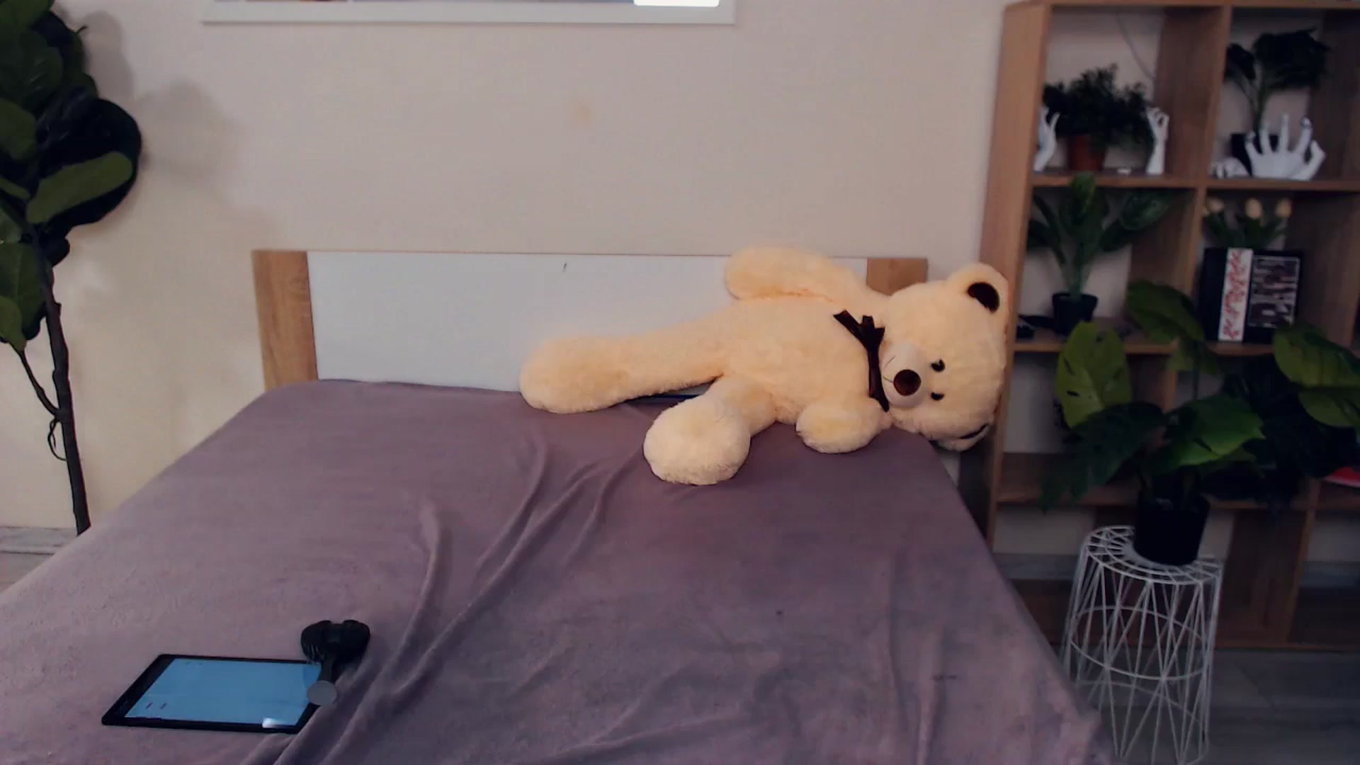 Gallery image thumbnail from Hanagasumi's myfreecams stream on, 06/03/2025, 01:06 image 4 of 20
