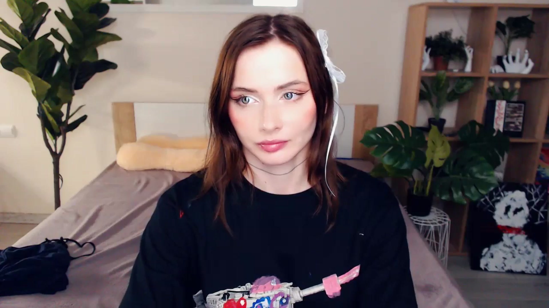 Gallery image thumbnail from Hanagasumi's myfreecams stream on, 06/07/2025, 22:22 image 18 of 20