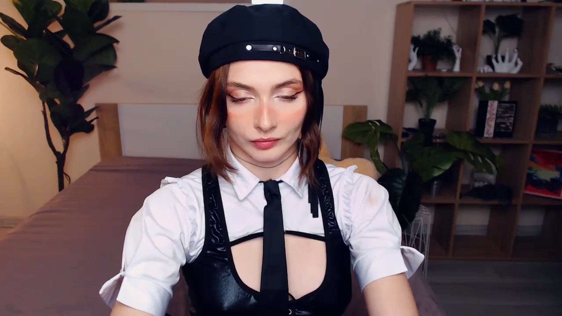 Gallery image thumbnail from Hanagasumi's myfreecams stream on, 06/16/2025, 24:08 image 14 of 20