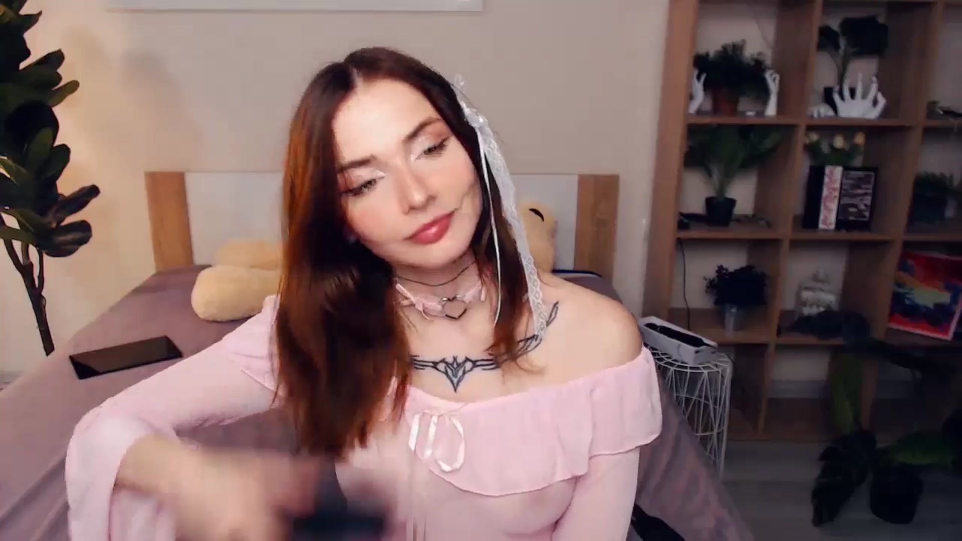 Gallery image thumbnail from Hanagasumi's myfreecams stream on, 07/05/2025, 01:32 image 3 of 20