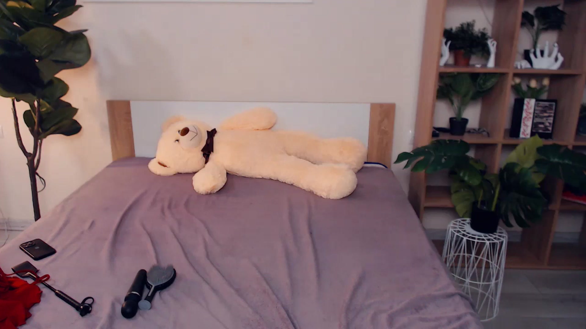 Gallery image thumbnail from Hanagasumi's myfreecams stream on, 07/05/2025, 23:16 image 4 of 20