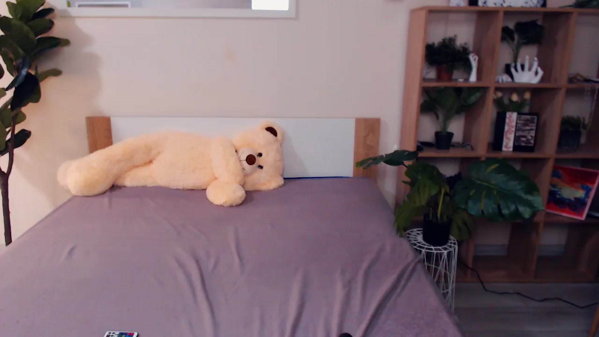 Gallery image thumbnail from Hanagasumi's myfreecams stream on, 07/12/2025, 24:49 image 3 of 20