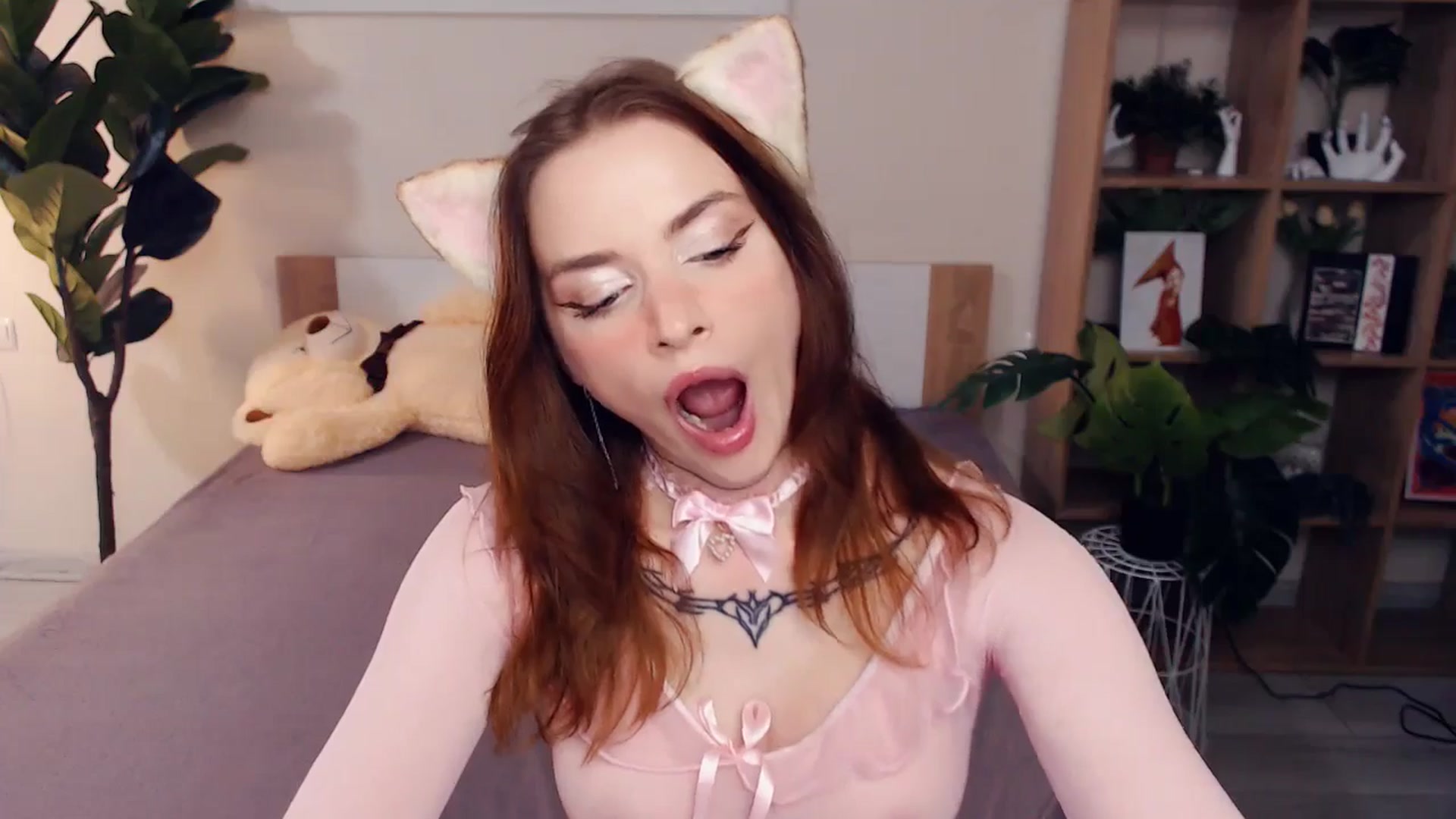 Gallery image thumbnail from Hanagasumi's myfreecams stream on, 08/07/2025, 24:07 image 6 of 20