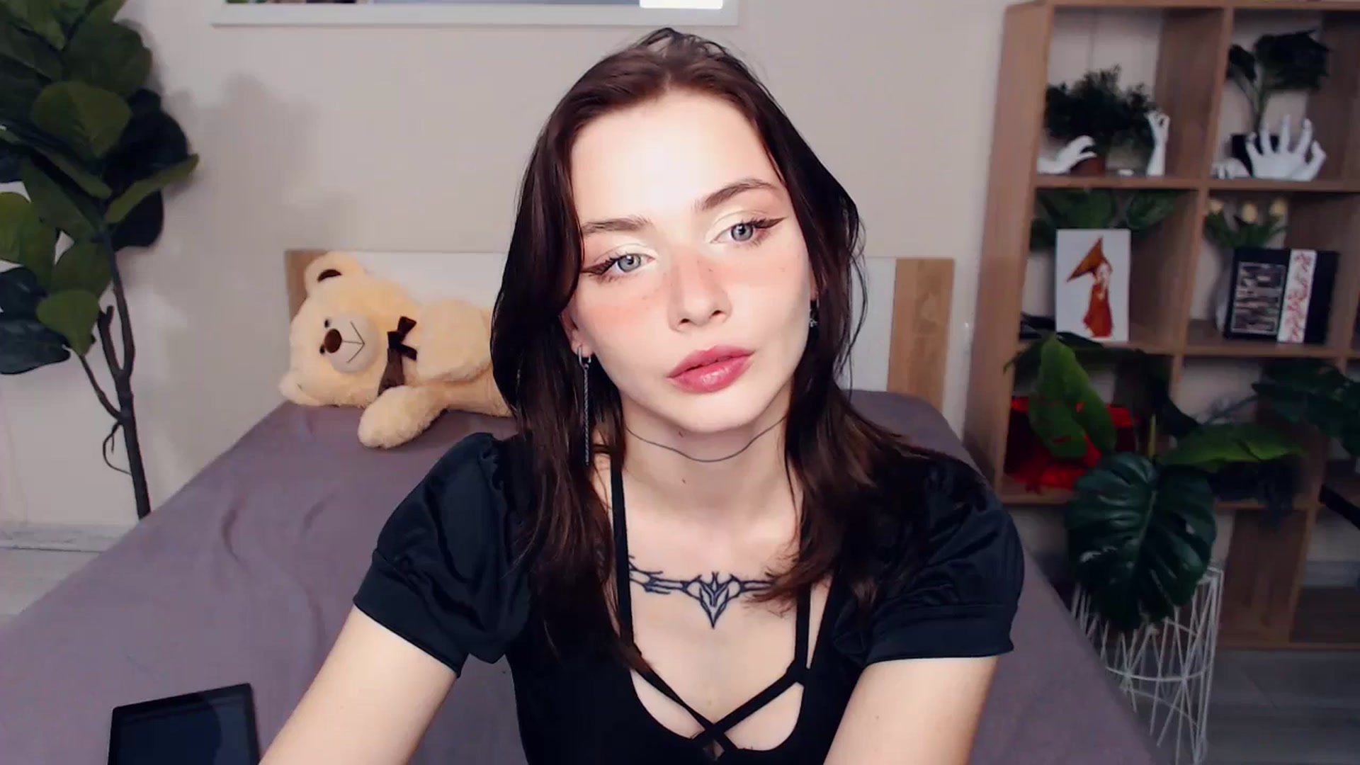 Gallery image thumbnail from Hanagasumi's myfreecams stream on, 08/24/2025, 23:12 image 15 of 20