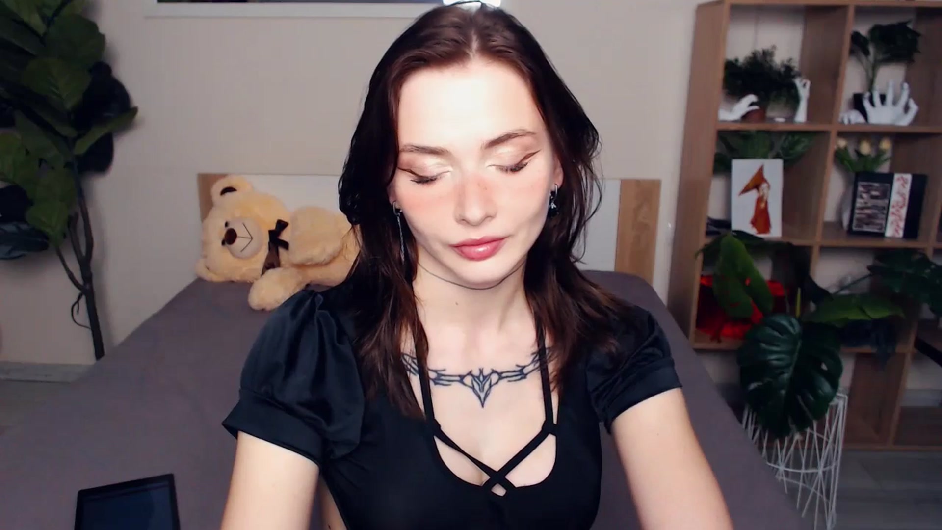 Gallery image thumbnail from Hanagasumi's myfreecams stream on, 08/24/2025, 23:12 image 11 of 20