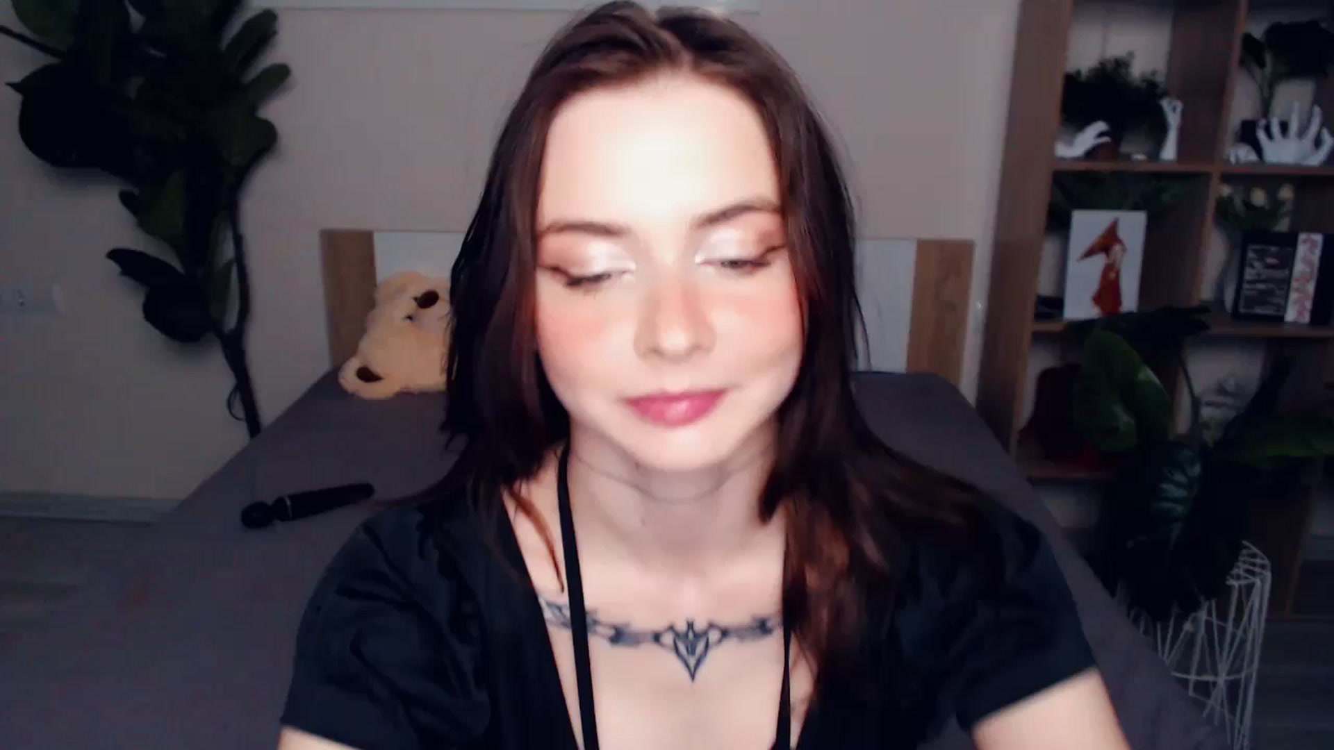 Gallery image thumbnail from Hanagasumi's myfreecams stream on, 08/30/2025, 23:21 image 16 of 20