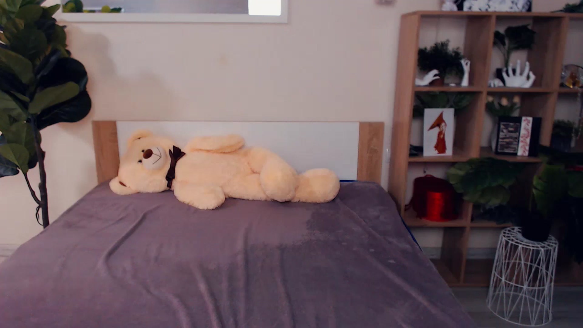 Gallery image thumbnail from Hanagasumi's myfreecams stream on, 09/01/2025, 23:48 image 5 of 20
