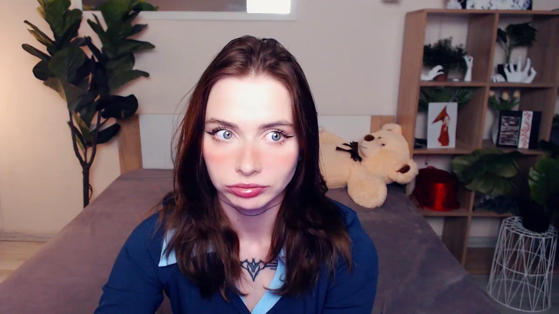 Gallery image thumbnail from Hanagasumi's myfreecams stream on, 09/15/2025, 24:26 image 8 of 20