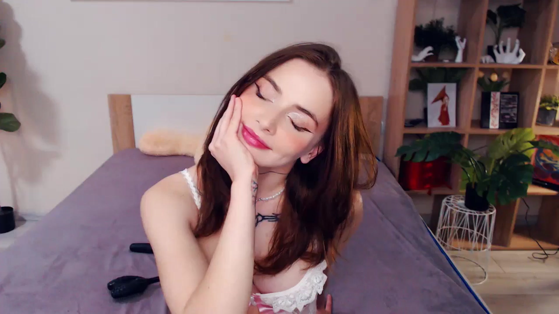 Gallery image thumbnail from Hanagasumi's myfreecams stream on, 10/12/2025, 21:26 image 14 of 20
