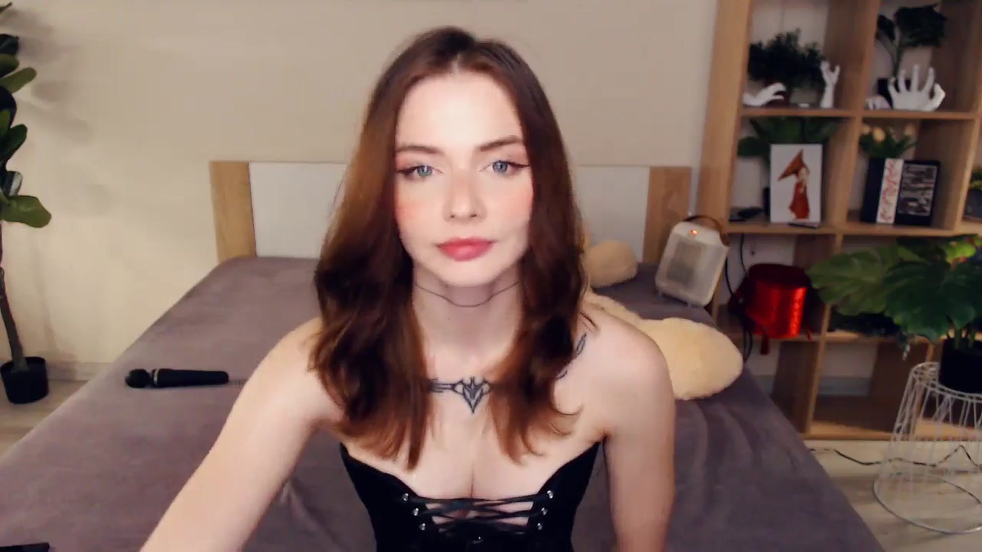 Gallery image thumbnail from Hanagasumi's myfreecams stream on, 10/18/2025, 24:26 image 4 of 20
