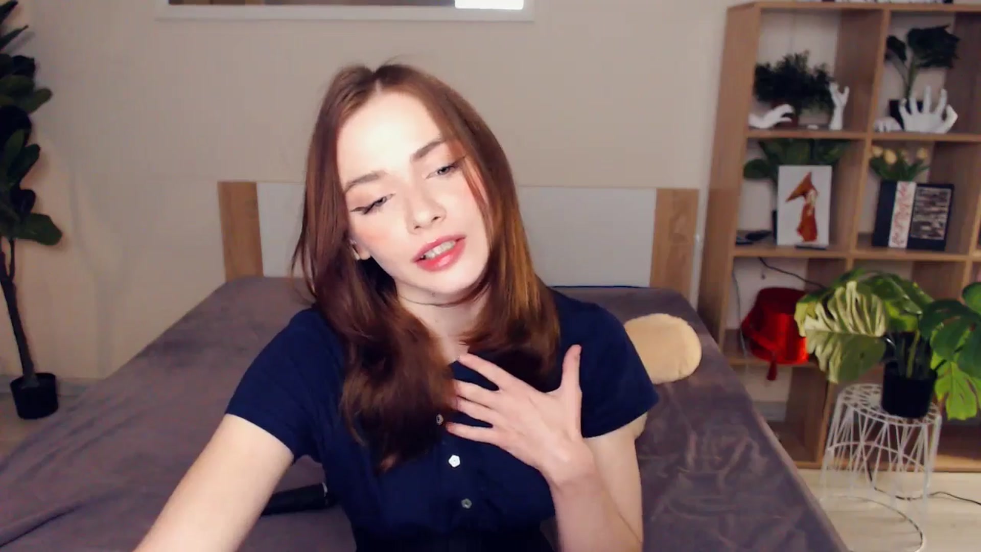 Gallery image thumbnail from Hanagasumi's myfreecams stream on, 10/19/2025, 02:19 image 17 of 20