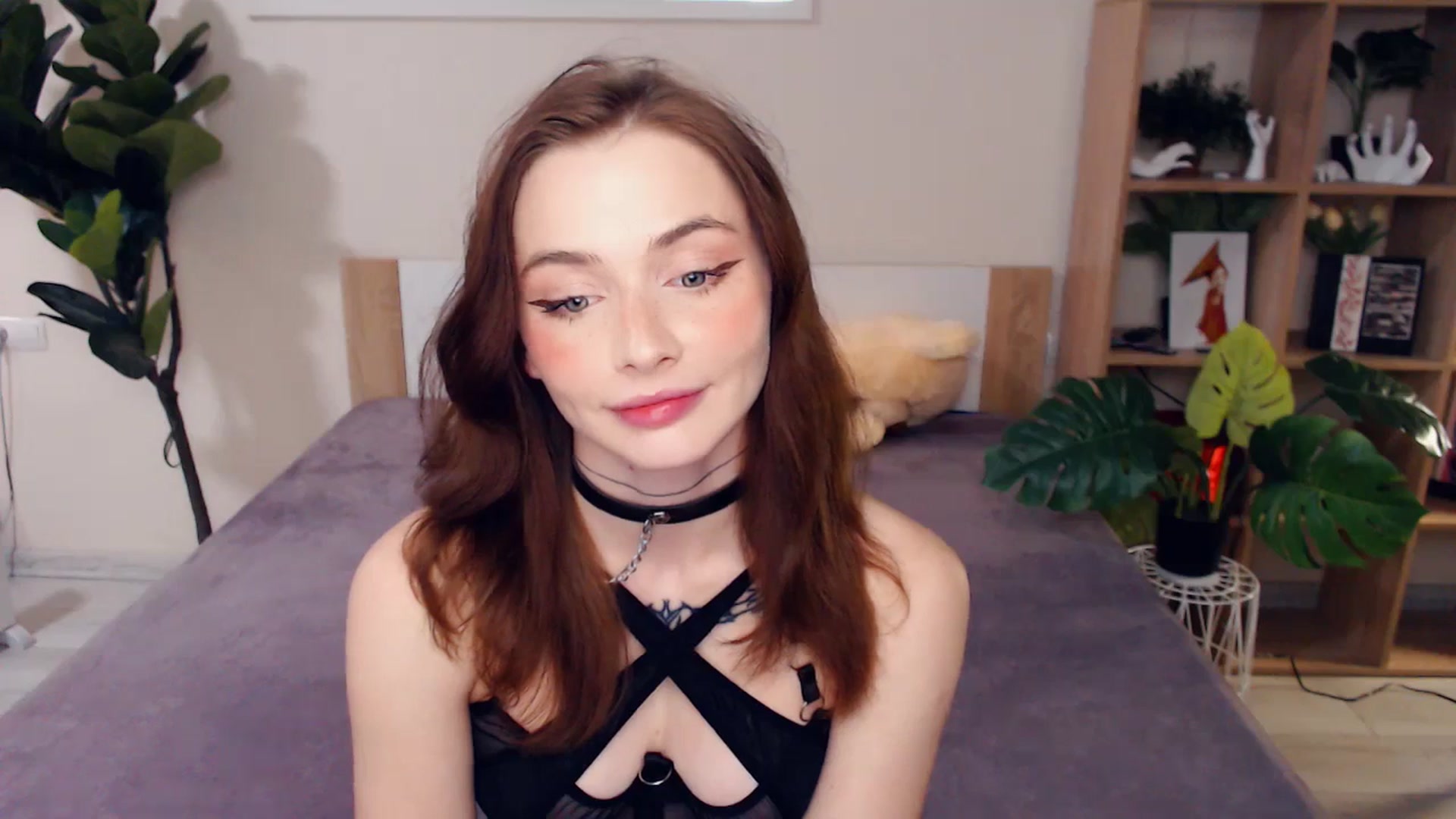 Gallery image thumbnail from Hanagasumi's myfreecams stream on, 10/19/2025, 21:52 image 2 of 20
