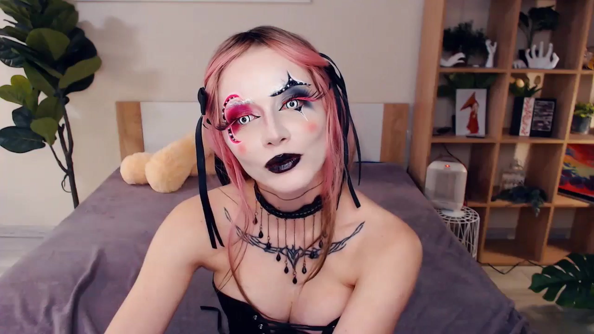 Gallery image thumbnail from Hanagasumi's myfreecams stream on, 10/23/2025, 23:39 image 6 of 20