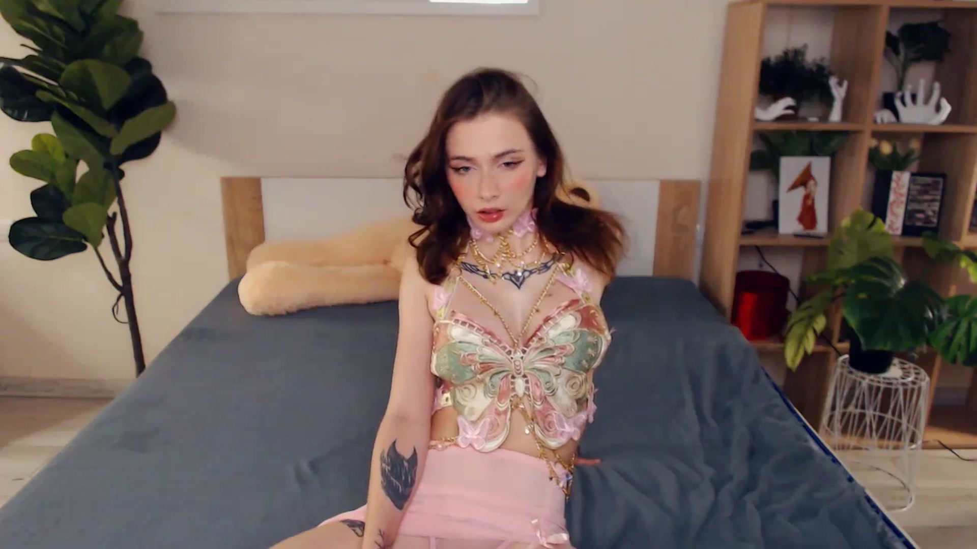 Gallery image thumbnail from Hanagasumi's myfreecams stream on, 10/26/2025, 23:15 image 15 of 20