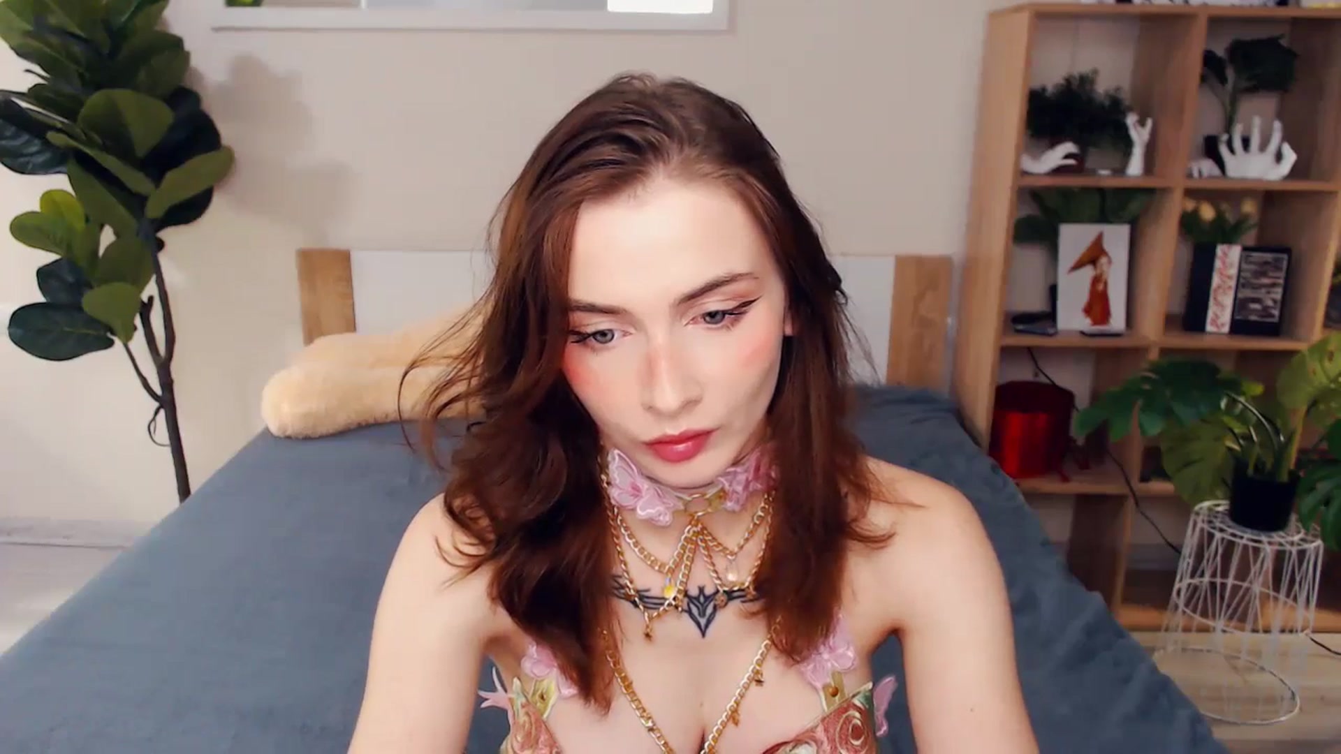Gallery image thumbnail from Hanagasumi's myfreecams stream on, 10/30/2025, 01:55 image 6 of 20