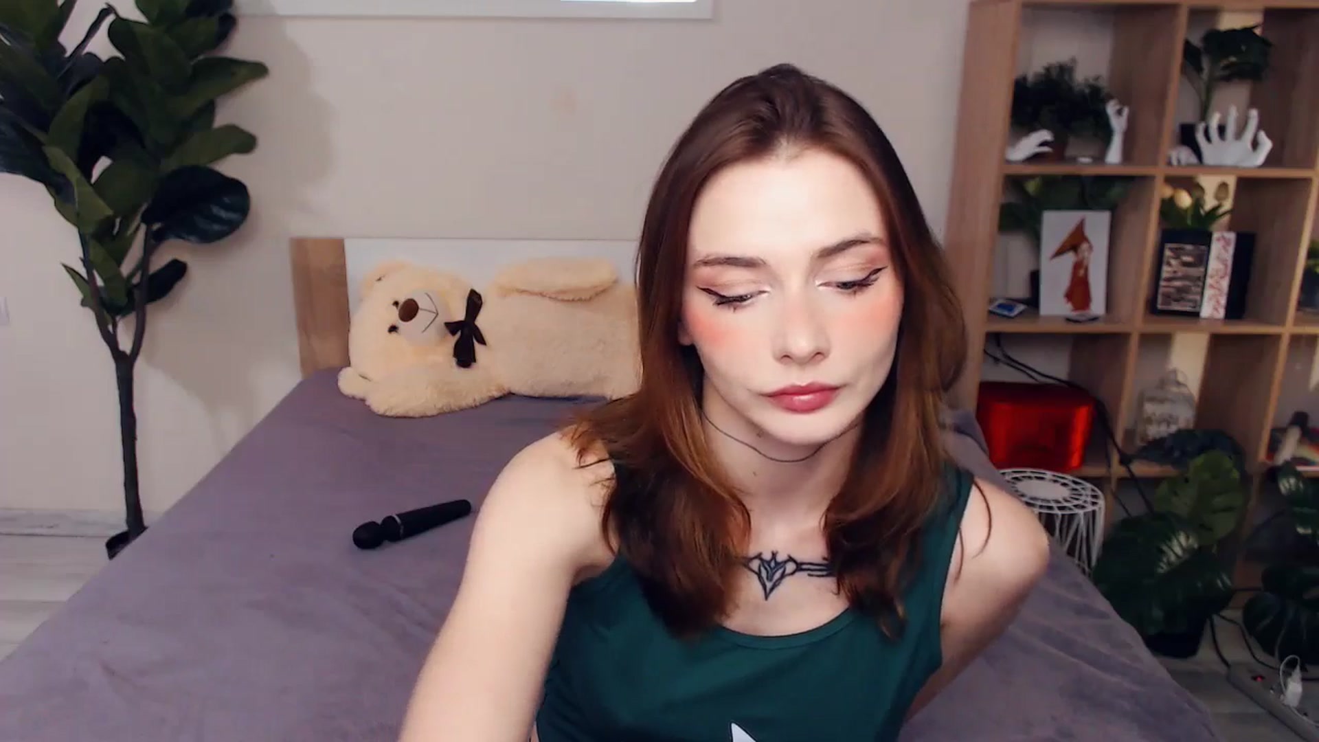 Gallery image thumbnail from Hanagasumi's myfreecams stream on, 11/22/2025, 24:05 image 17 of 20