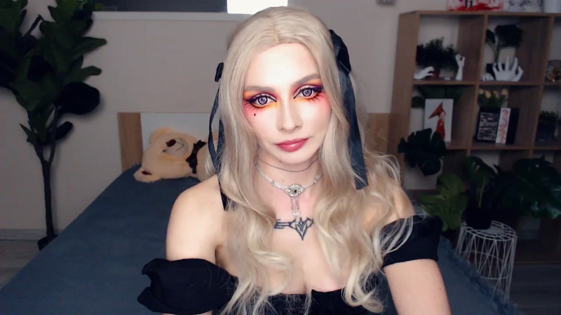 Gallery image thumbnail from Hanagasumi's myfreecams stream on, 12/12/2025, 24:00 image 6 of 20