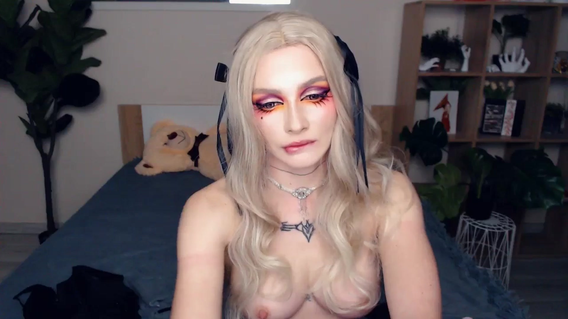 Gallery image thumbnail from Hanagasumi's myfreecams stream on, 12/12/2025, 01:19 image 7 of 20