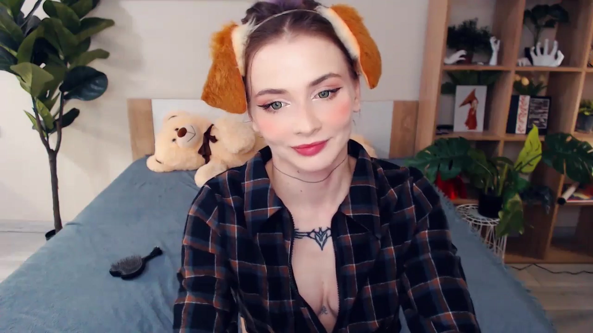 Gallery image thumbnail from Hanagasumi's myfreecams stream on, 12/12/2025, 22:10 image 13 of 20