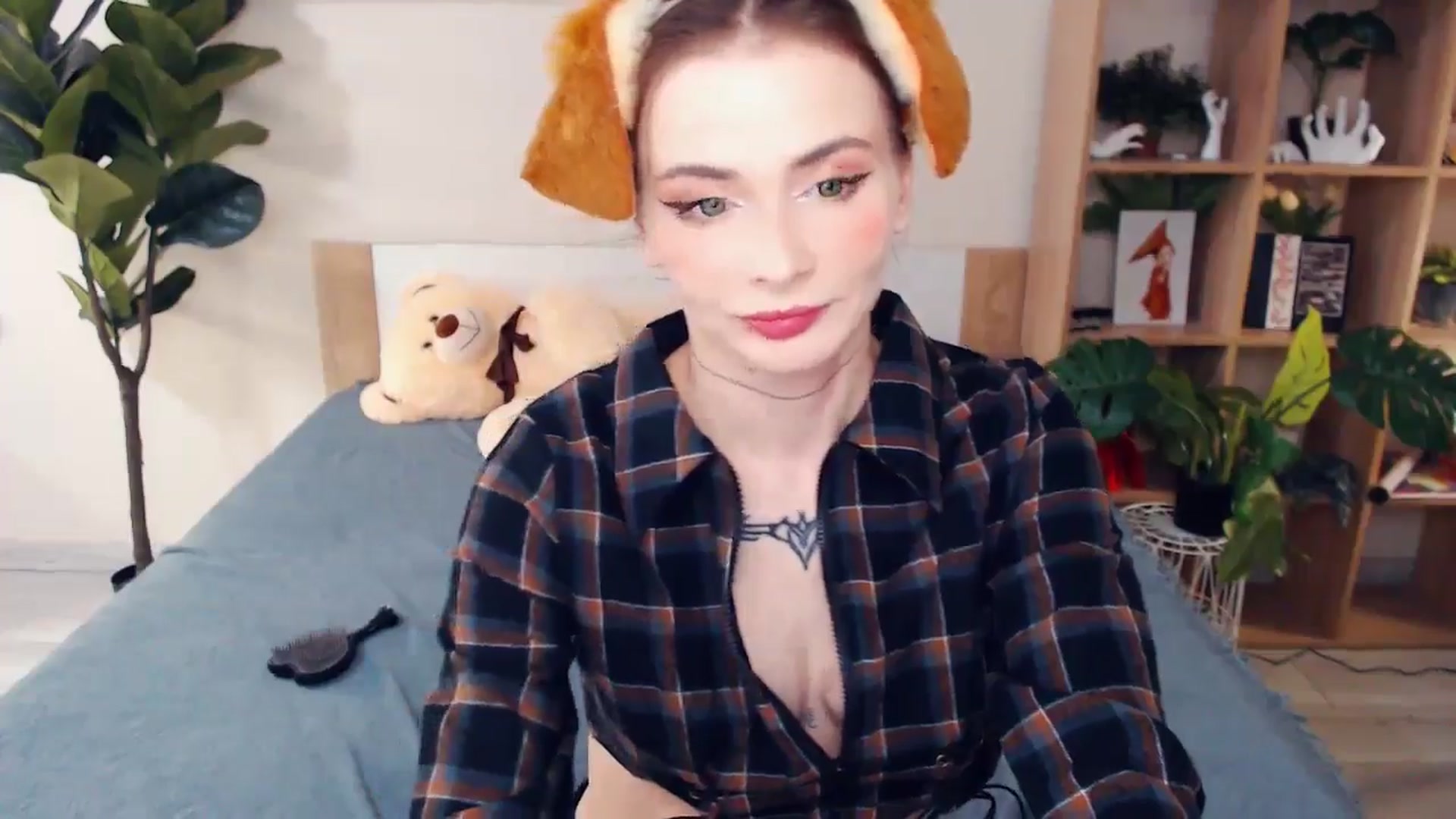 Gallery image thumbnail from Hanagasumi's myfreecams stream on, 12/12/2025, 22:10 image 10 of 20