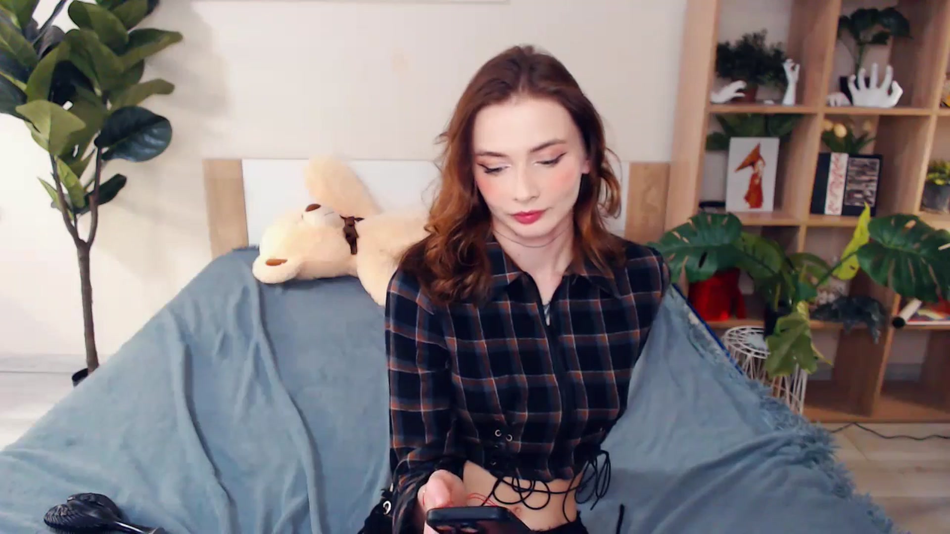 Gallery image thumbnail from Hanagasumi's myfreecams stream on, 12/13/2025, 24:30 image 20 of 20