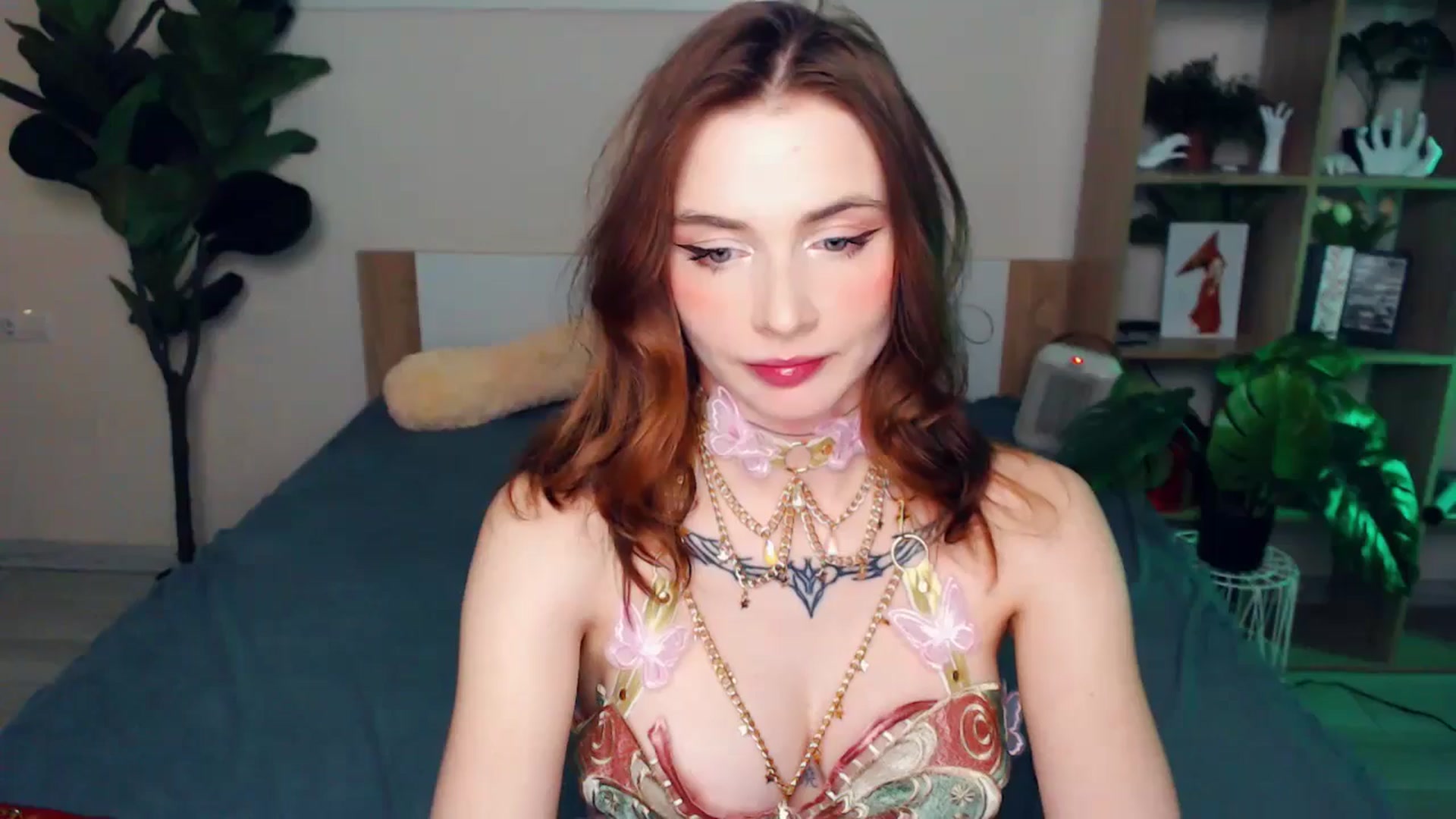 Gallery image thumbnail from Hanagasumi's myfreecams stream on, 12/14/2025, 02:52 image 15 of 20